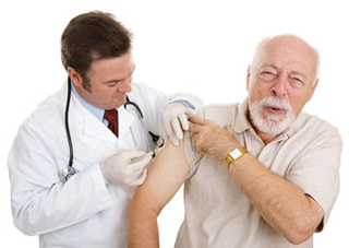anziano-vaccino.jpg